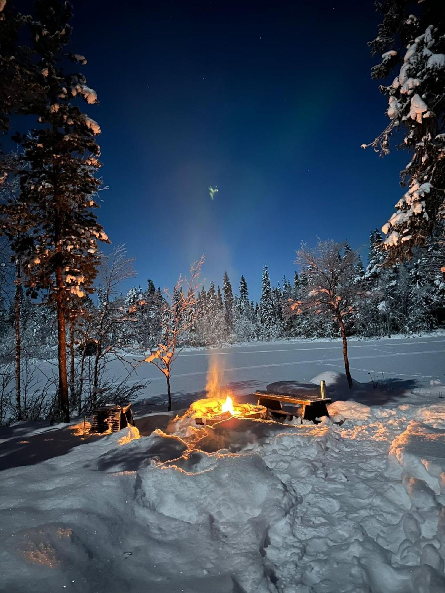 Camp Caroli Family House Villa Jukkasjärvi Buitenkant foto