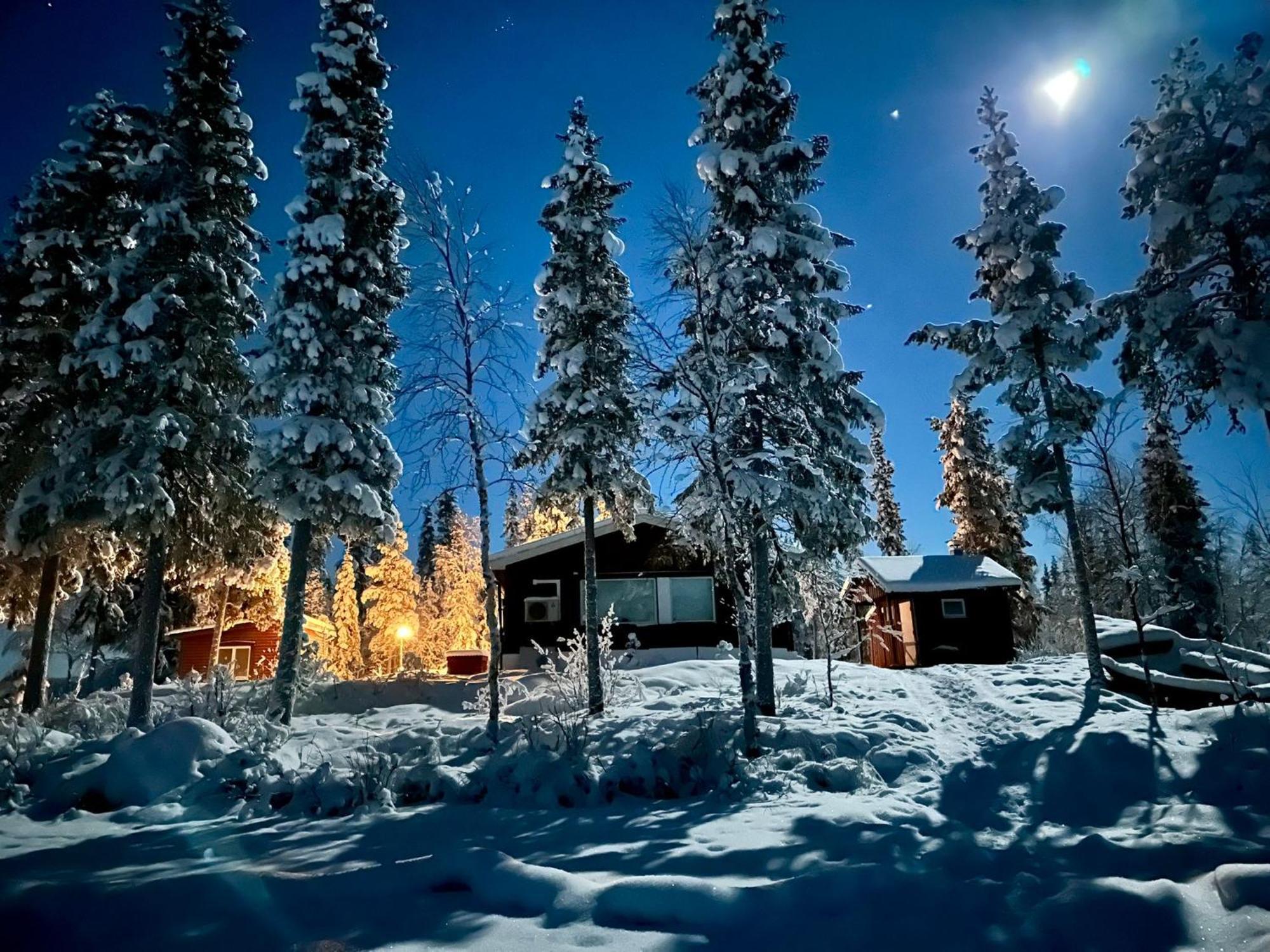 Camp Caroli Family House Villa Jukkasjärvi Buitenkant foto
