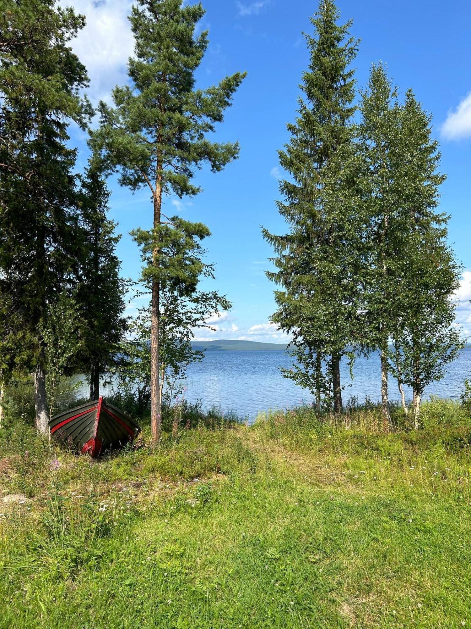 Camp Caroli Family House Villa Jukkasjärvi Buitenkant foto